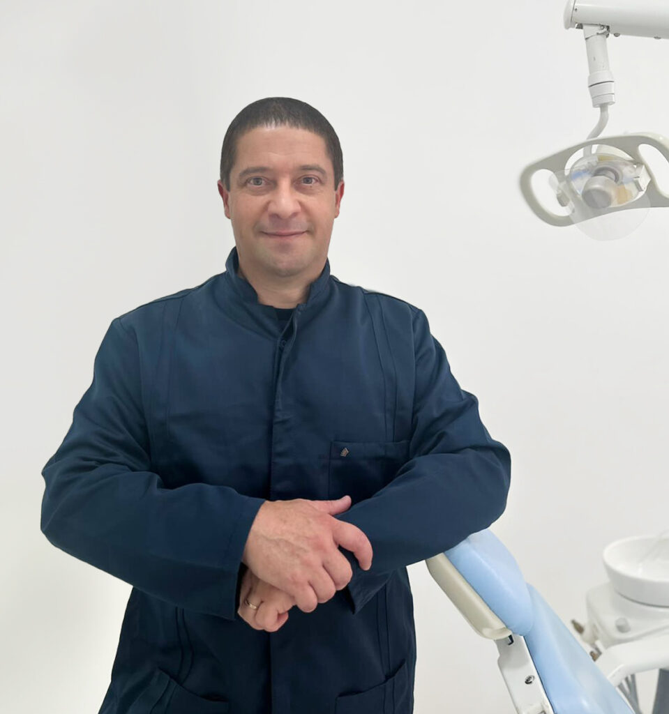 Dr. Ricardo Gouvêa Dentista em Ouro fino